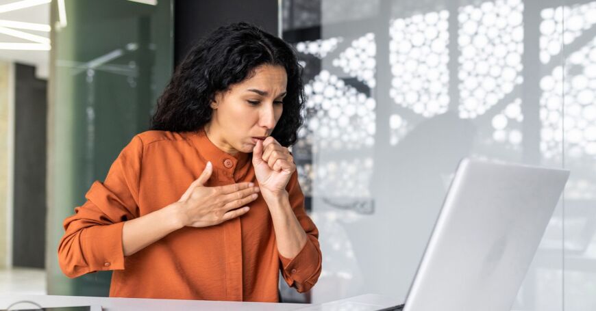 Hinkuyskä on erittäin tarttuva bakteerin aiheuttama hengitystieinfektio, jonka oireena on usein pitkään jatkuva ja puuskittainen yskä.